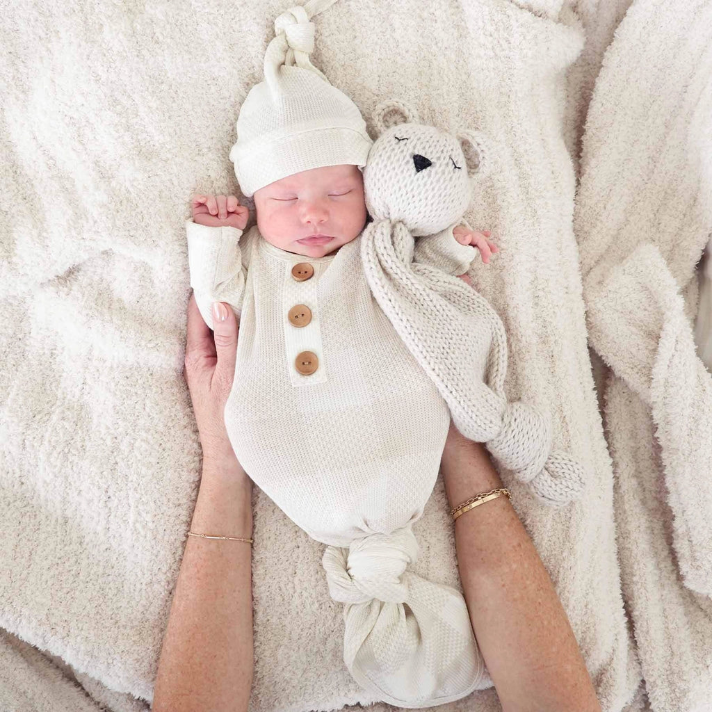 Big Check Bamboo Waffle Newborn Baby Knot Gown & Hat Set | Sand