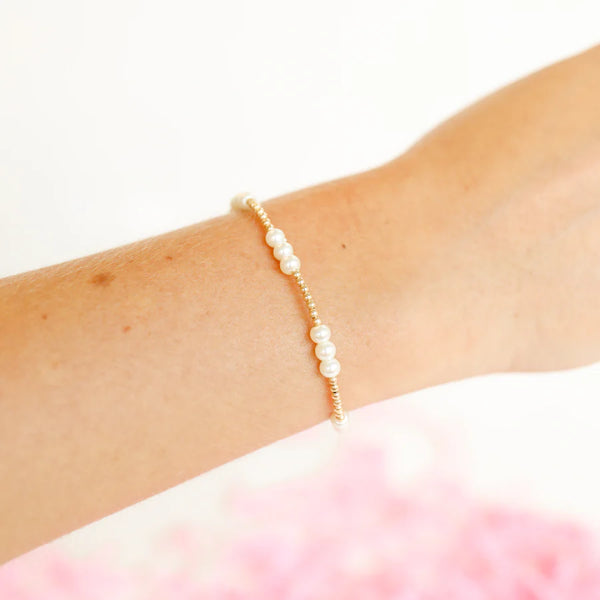 ILY Pearl Bracelet in Gold